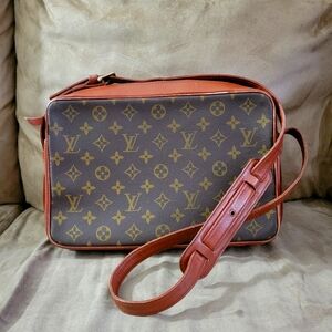 ❌SOLD❌Louis Vuitton Monogram Sac Bandouliere Shoulder Bag